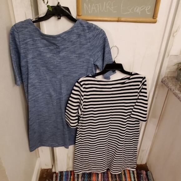 Bundle of tee‎ shirt dresses

Size large - Picture 2 of 4